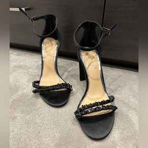 Badgley Mischka black size 6